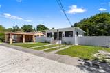 1040 35th St - Photo 1