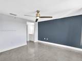 816 11th St - Photo 14