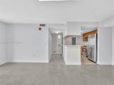816 11th St - Photo 4