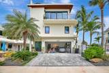 305 Oak St - Photo 2