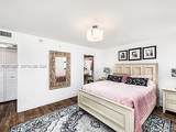 2625 Collins Ave - Photo 2