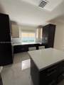15624 20th St - Photo 4