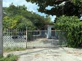 1851 34th St - Photo 2