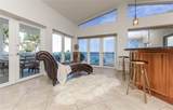 302 Balboa St - Photo 1