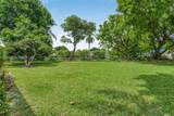 709 Gardens Dr - Photo 20