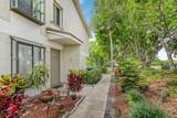 709 Gardens Dr - Photo 4
