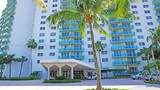 19380 Collins Ave - Photo 9