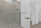 805 18th St - Photo 11