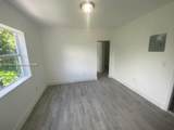 27 60th Ter - Photo 3