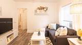 27 60th Ter - Photo 32
