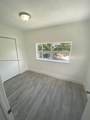 27 60th Ter - Photo 4