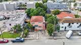 984 6th St - Photo 7