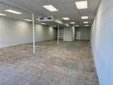1040 Oakland Park Blvd - Photo 3
