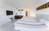 5601 Collins Ave - Photo 13