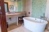 1052 Ocean Dr - Photo 12