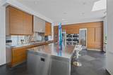 800 Pointe Dr - Photo 18