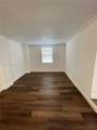 930 Burlington St - Photo 12