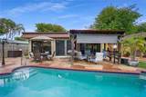 7807 72nd Ave - Photo 1