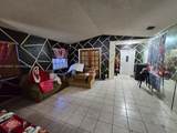 725 19th Ter - Photo 4