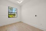 1587 Golden Gate Blvd - Photo 19