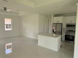 2044 Crawford Ave N - Photo 6