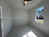 2044 Crawford Ave N - Photo 9