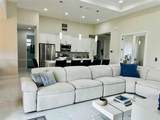 401 9th St - Photo 1