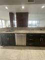 1000 Parkview Dr - Photo 6