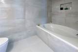 800 Parkview Dr - Photo 7