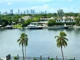 4747 Collins Ave - Photo 3