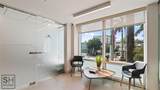 820 41 St - Photo 2