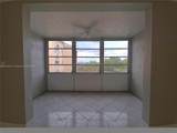 2840 Somerset Dr - Photo 6