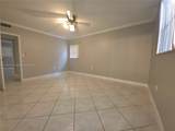 2840 Somerset Dr - Photo 8
