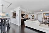 800 Parkview Dr - Photo 10