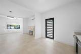 619 35th St - Photo 4