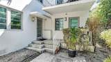 930 10th St - Photo 8