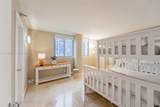 2025 Brickell Ave - Photo 15