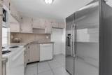1817 Ocean Dr - Photo 4