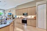 10234 Oak Meadow Ln - Photo 16