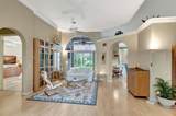 10234 Oak Meadow Ln - Photo 8