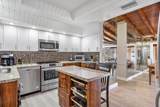 881 Hialeah Dr - Photo 10