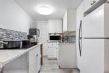 881 Hialeah Dr - Photo 17