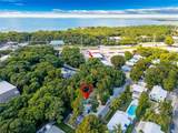 119 Poinciana Dr - Photo 18