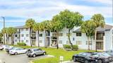 7130 179th St - Photo 1