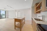 555 8th St - Photo 4