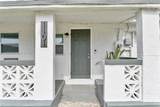 1101 40th St - Photo 2