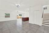 279 31st Ter - Photo 15