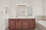 279 31st Ter - Photo 23