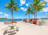 680 64th St - Photo 4