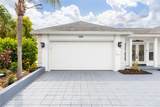 4902 Travelers Palm Ln - Photo 2